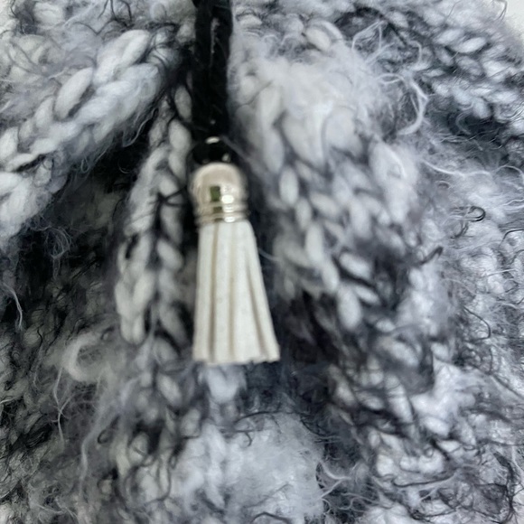 Hand Knits 2 Love Slouch Beanie Hat Cap Mohair Look Tassel Adjustable  Stylish - Picture 3 of 11